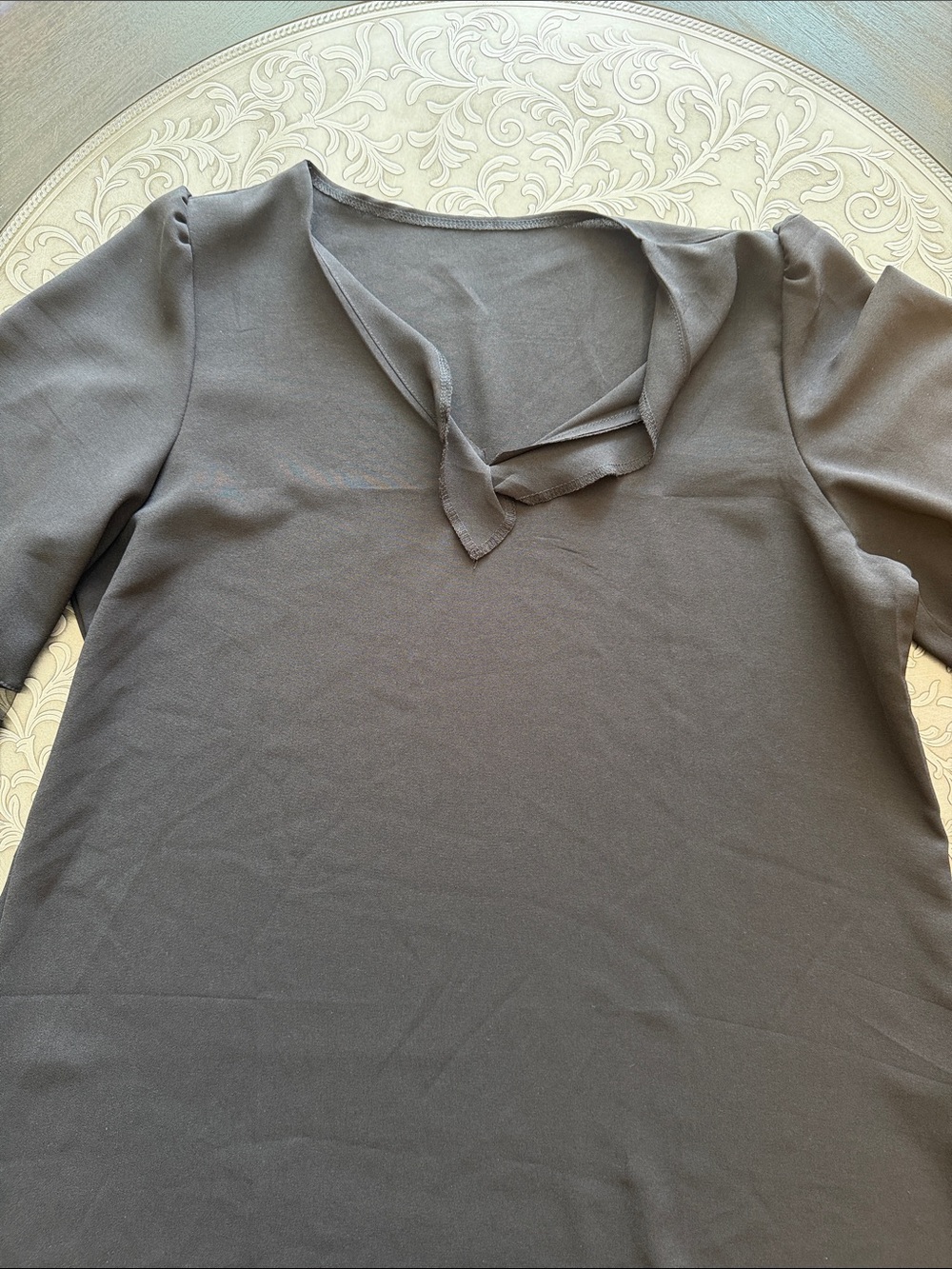 Classic Women's Scoop Neck Top with Front Tie - black